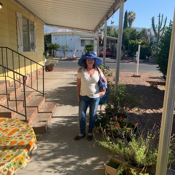 Meet your posher - Picture 13 of 16